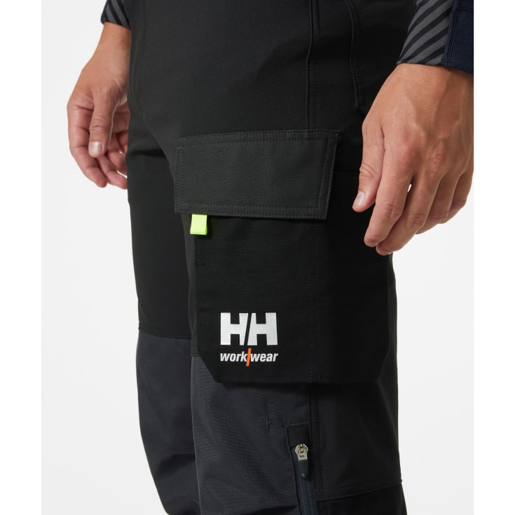 Helly Hansen Oxford arbejdsbukser med 4-vejs stretch, sort/mørkegrå, str. C44