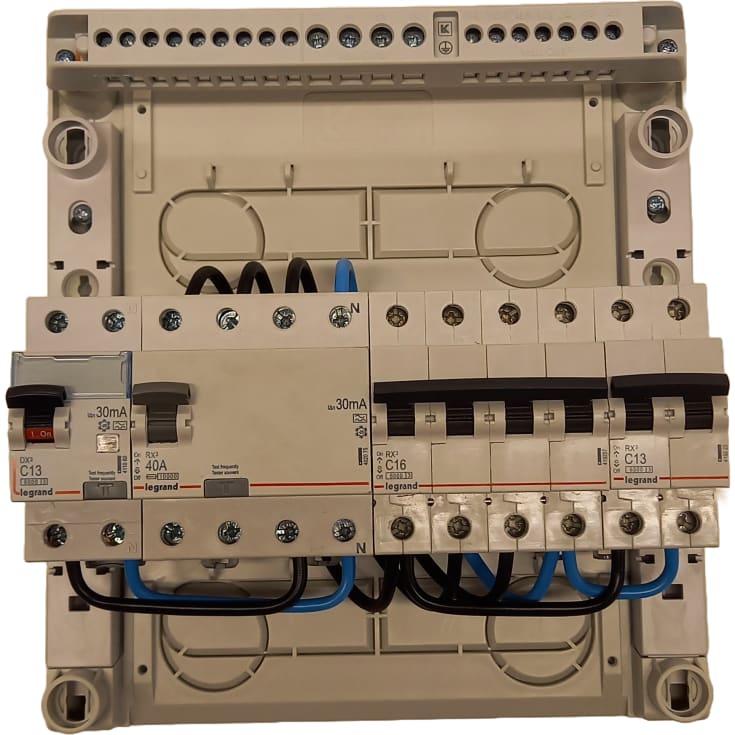 Færdigmonteret gruppetavle, LLK1 01.1010