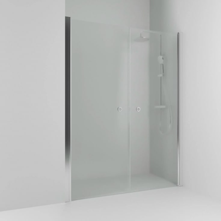 Svedbergs Skoga dusjnisje rett, 138 cm, frostet glass, alu blank profil