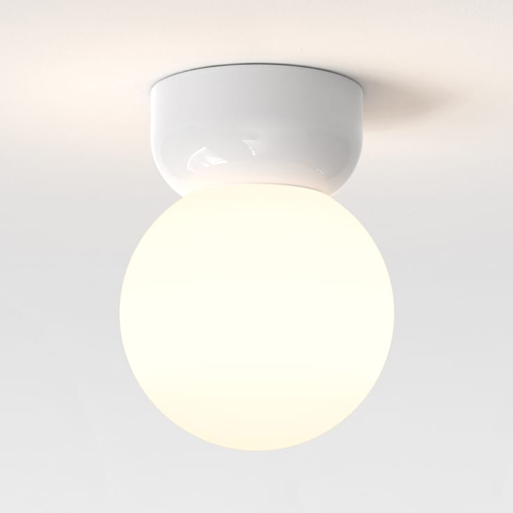 Astro Lyra Ceiling 180 loftlampe i porcelæn. Led IP44, hvid