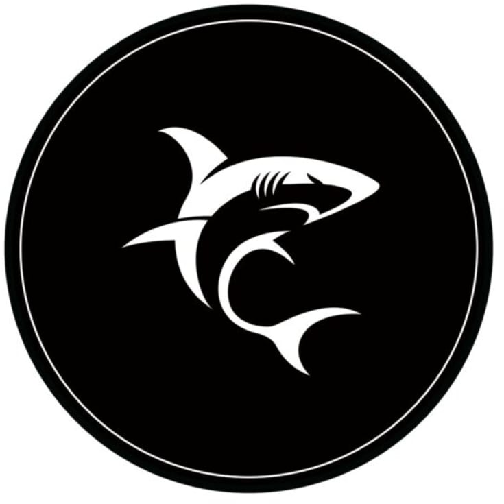 White Shark Pharaoh golvskydd för gamingstol, svart/vit