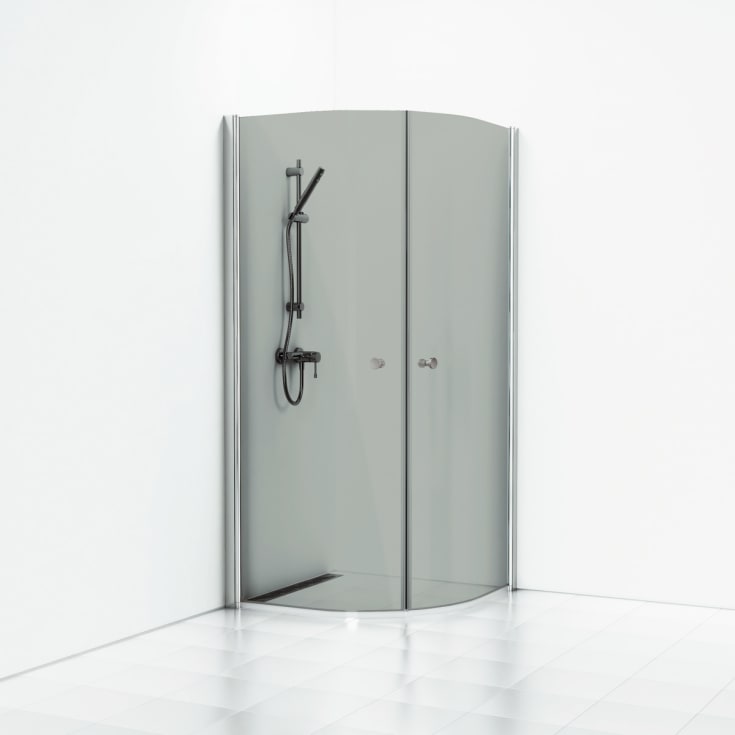 Svedbergs Skoga duschhörn, 79x89 cm, rökfärgat glas, blank aluminium profil