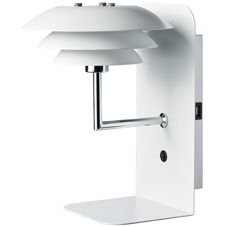 Dyberg Larsen DL20 vägglampa med USB, vit