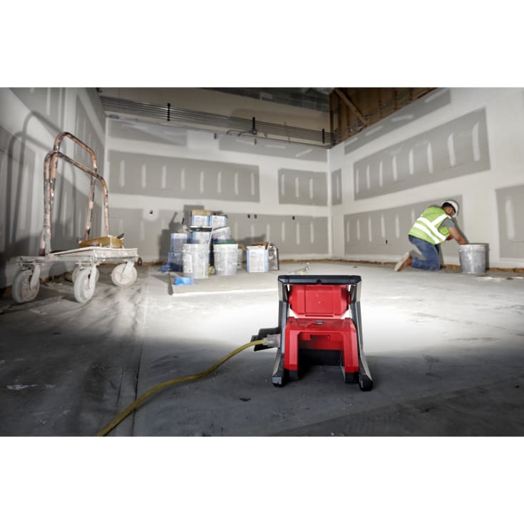 Milwaukee TRUEVIEW™ M18 arbejdslampe HOAL-0