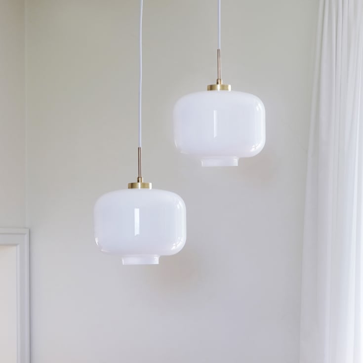 Dyberg Larsen Arp pendellampa, mässing, Ø25 cm