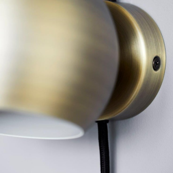 Frandsen Ball vegglampe, antikk messing