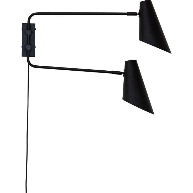 Dyberg Larsen Cale vägglampa, 2 armar