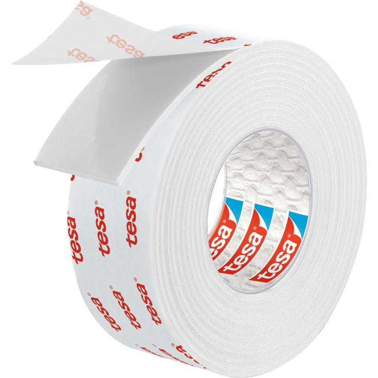 Tesa dubbelhäftande monteringstejp för tapet/gips, 19 mm, 1,5 meter