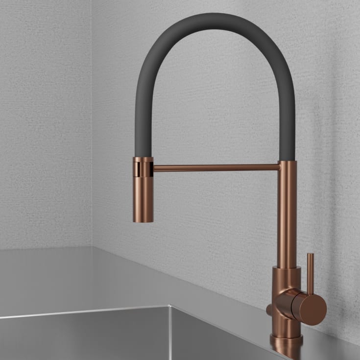 Scandtap Steel Pro D kjøkkenarmatur, bronse