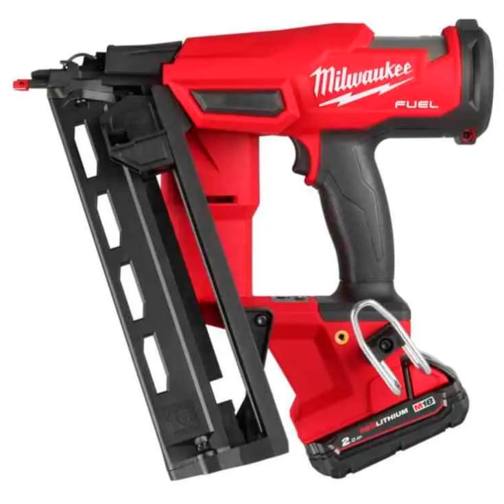 Milwaukee M18 Fuel FN16GA dykkerpistol, med 2 x 18V 2,0 Ah batterier