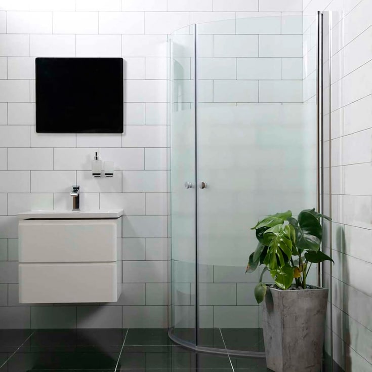 Bathlife Mångsidig dusjhjørne 70x80 cm, halvfrostet glass, satin profil