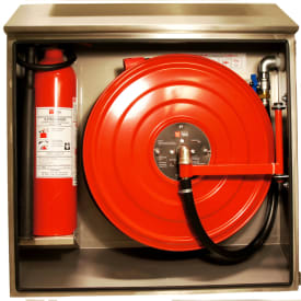 Falck slangeskab. Model 6 med skrå top og bund. Vandtæt, slukker