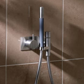 Vola 172 duschset, vattenbesparande, borstat krom