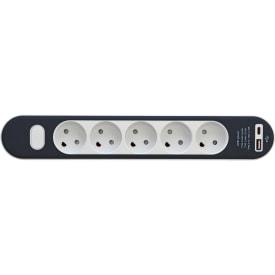 5-Stikdåse med jord og med USB A+C, 1,4m ledning