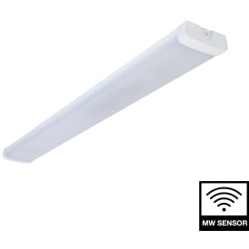 SLC Universal Loftlampe 1500mm 3000K/4000K sensor