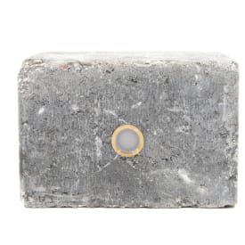 Light By Juhl holmegaard steinblokk med Cosmos spotlights i messing, 14x21x14 cm, antrasitt