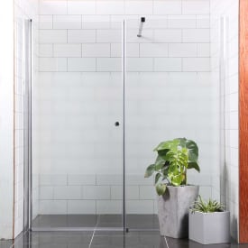 Bathlife Allsidig dusj nisje 70x90 cm, delvis frostet glass, sølv profil