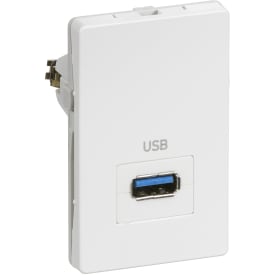 LK Fuga USB 3,0 udtag, 1½ modul, Hvid