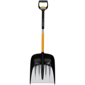 Fiskars sneskovl med teleskophåndtag