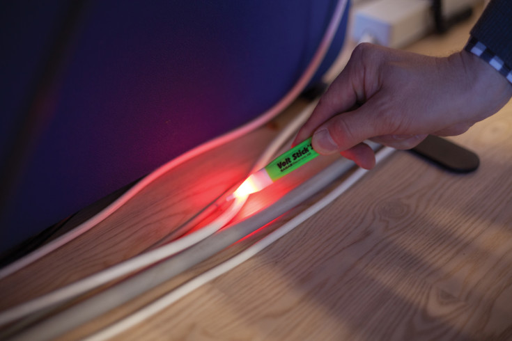 Elma 106 Volt Stick, beröringsfri polsökare