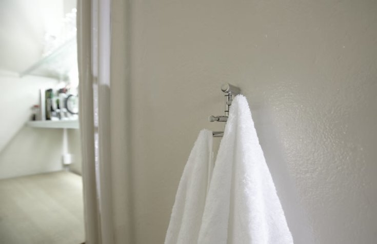 Frost Nova2 knagerække, krom