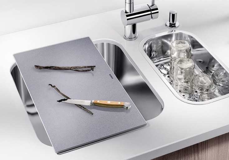 Blanco skärbräda 24x43 cm, silverfärgat glas