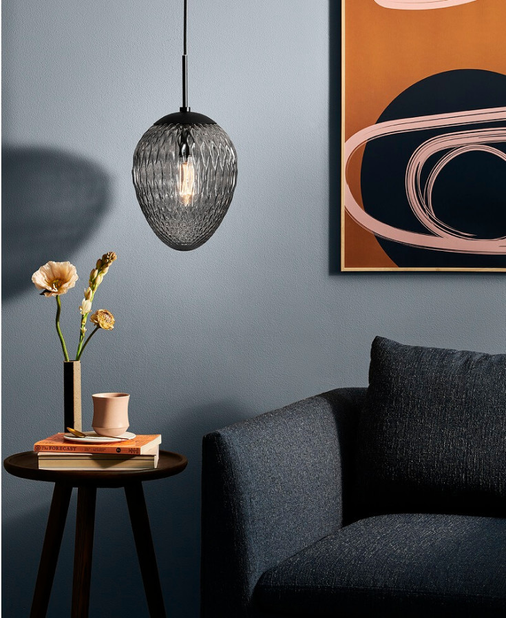 Halo Design Woods pendellampe, røykfarget, Ø20 cm