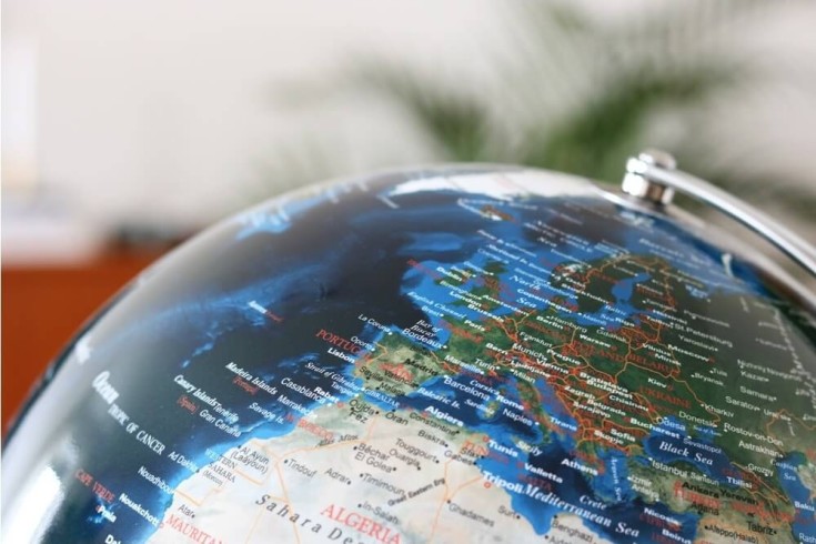 Globus med lys fra byer