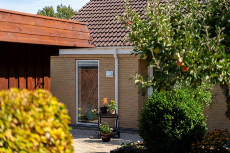 Plastmo endebund nr. 11, hvid