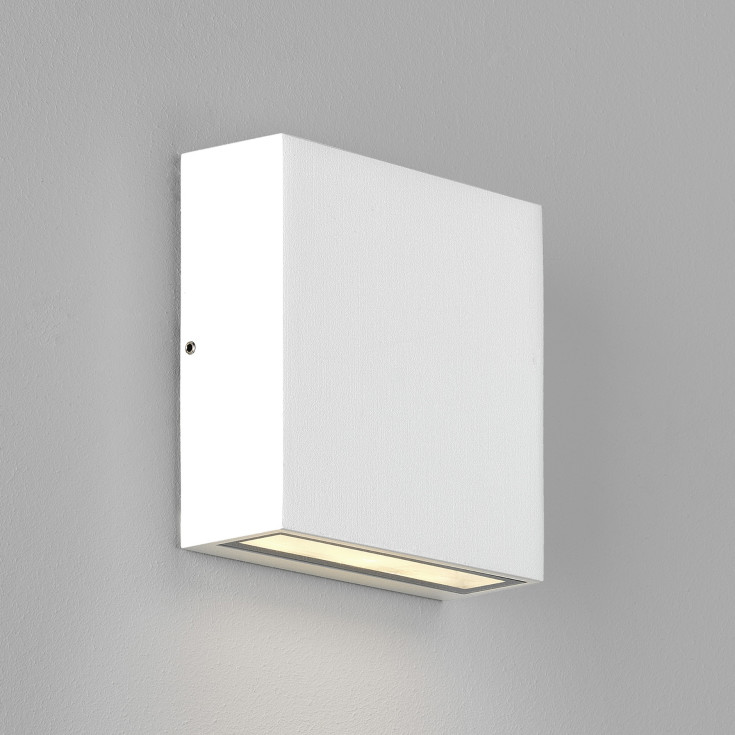 Astro Elis udendørs væglampe, hvid