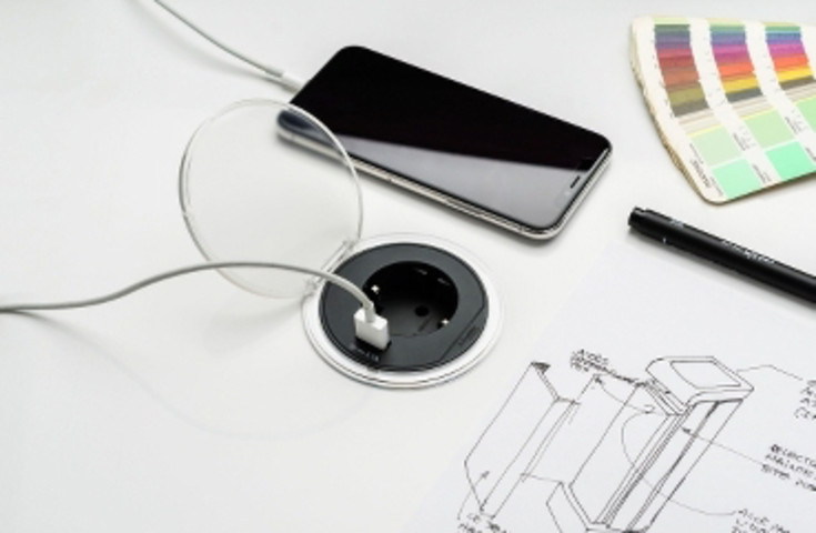 Schneider Electric Unica+ XS bordstikkontakt med USB-A, hvid