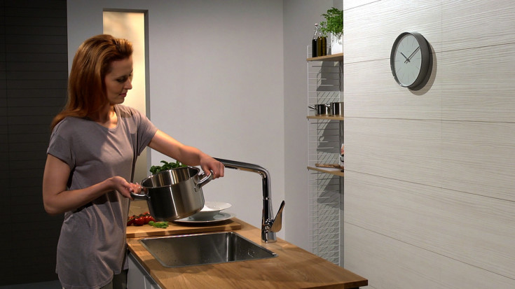 Hansgrohe Metris Select 320 køkkenarmatur, krom