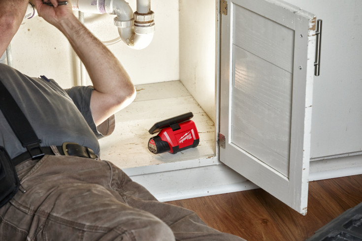 Milwaukee M12 PAL-0 arbejdslampe, 700 lumen