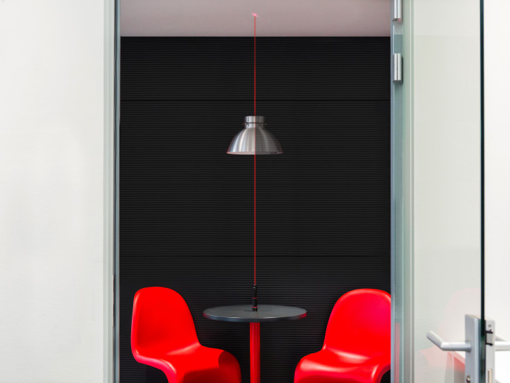 Wiha lommelygte med LED, laser og UV-lys