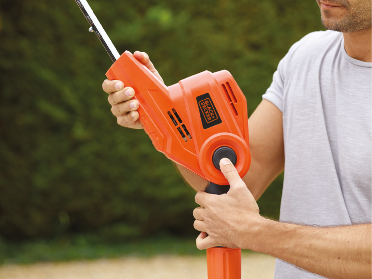 Black & Decker häcksax 55 cm, på skaft, 230 volt