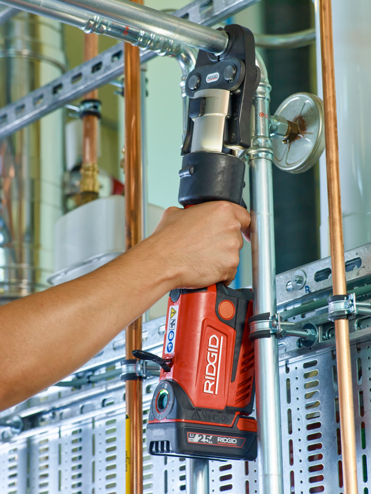 Ridgid RP351 pressmaskine m. batteri og lader