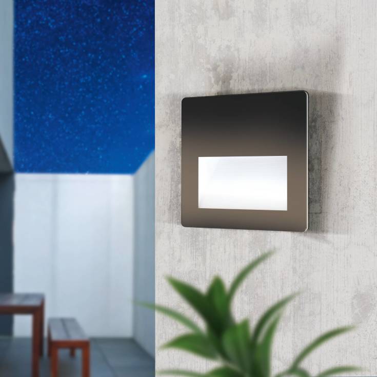 Eglo Aracena utendørs spotlight, kvadratisk, sort