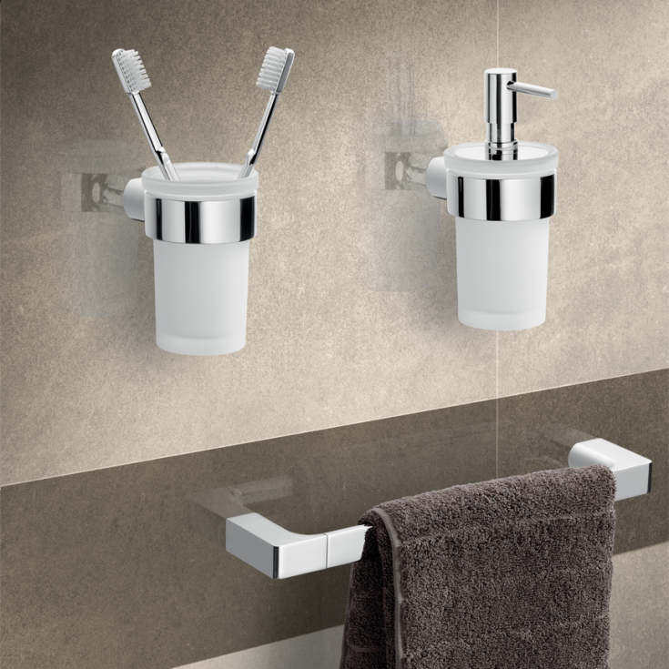 Hefe Piren tannkrus, krom