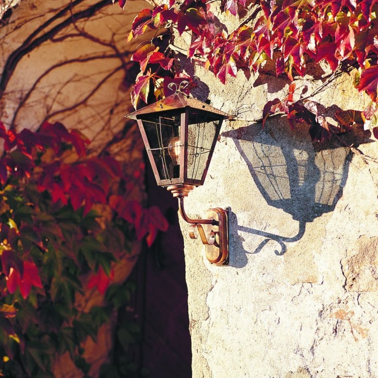 Konstsmide Fenix Up udendørs væglampe