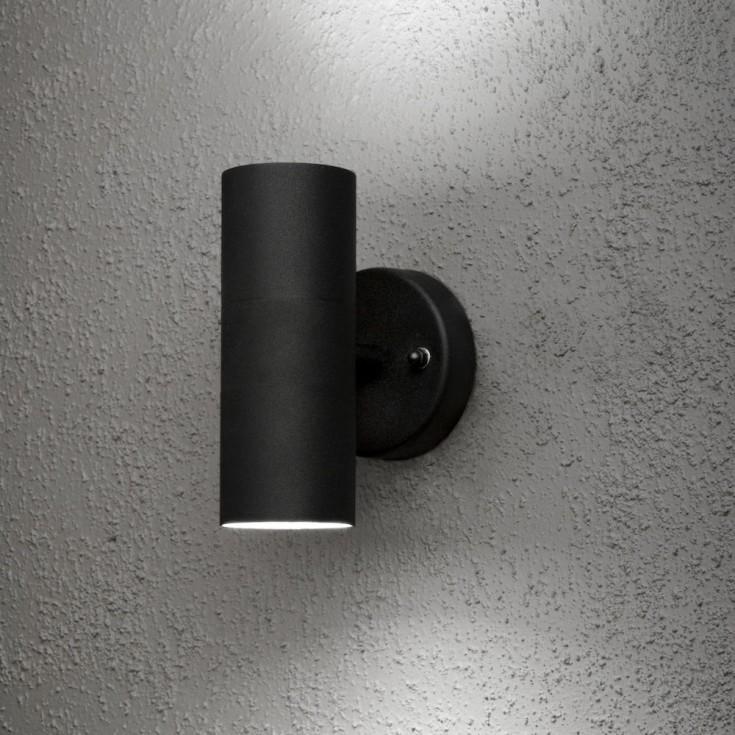 Konstsmide Modena vägglampa utomhus, svart