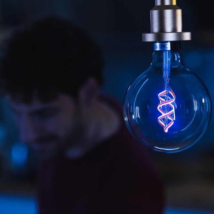 Ledvance Smart+ Wifi E27 globlampa, färgändring + vit