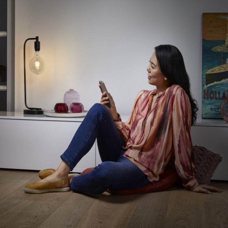 Ledvance Smart+ Wifi E27 globlampa, vit ljusfärg