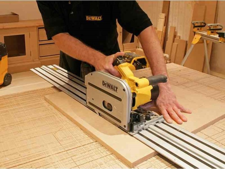 Dewalt DWS520KT instickssåg