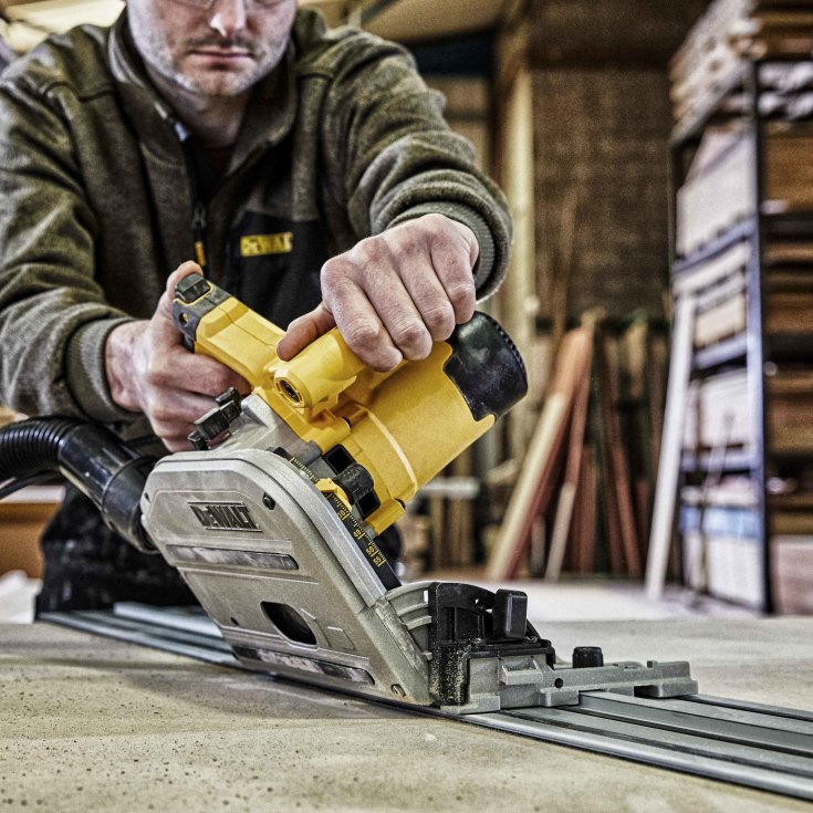 Dewalt DWS520KT instickssåg