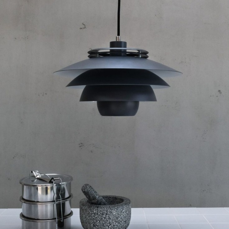 Dyberg Larsen Ejka pendellampe, grå