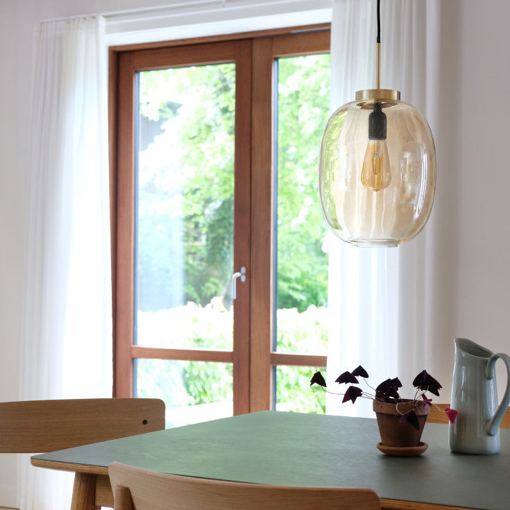 Dyberg Larsen DL39 pendellampe, ravfarget