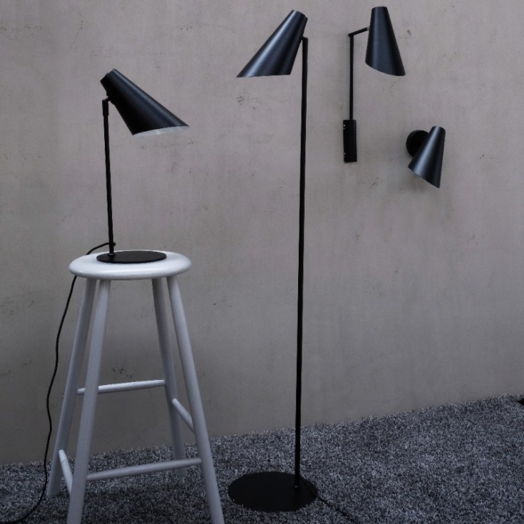 Dyberg Larsen Cale vegglampe, sort