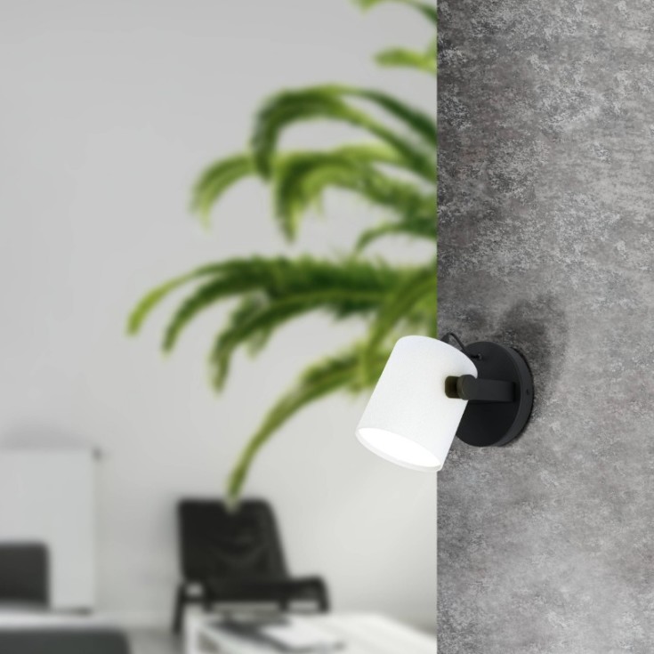 Eglo Hornwood 1 vegglampe