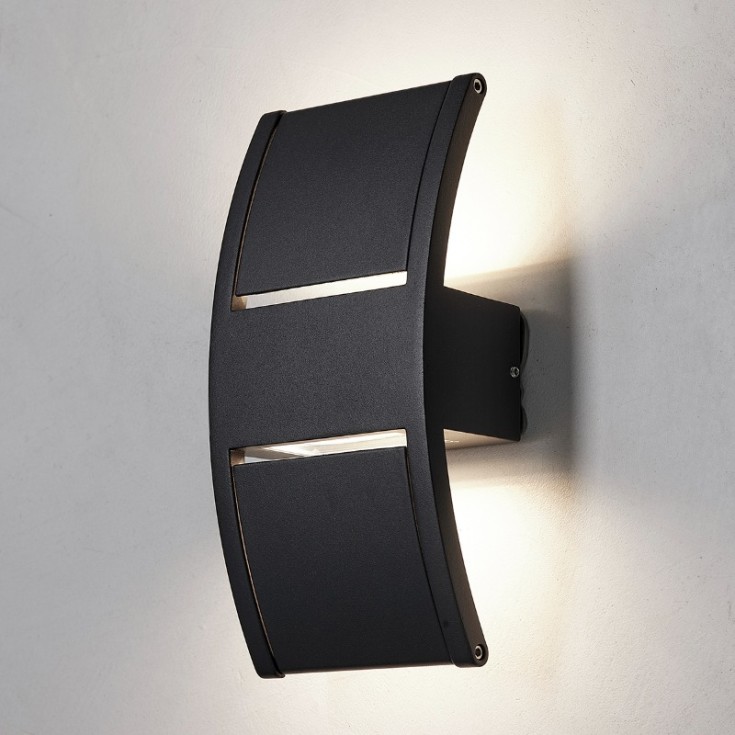 Nielsen Light Lærk utendørs vegglampe, svart