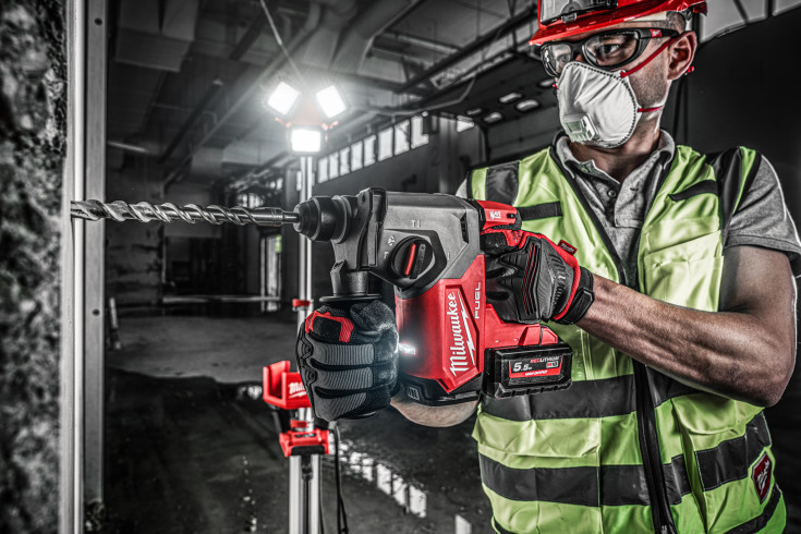 Milwaukee FH-0 SDS+ borhammer, u. batteri